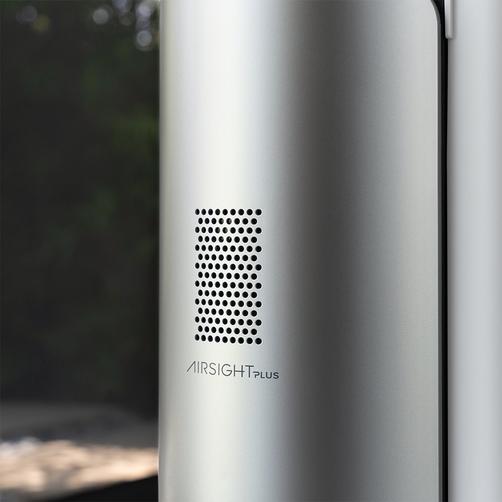 Levoit EverestAir® Smart Air Purifier- AirSight Plus" 2.0: An advanced 3-channel laser dustsensor scans the surrounding air quality